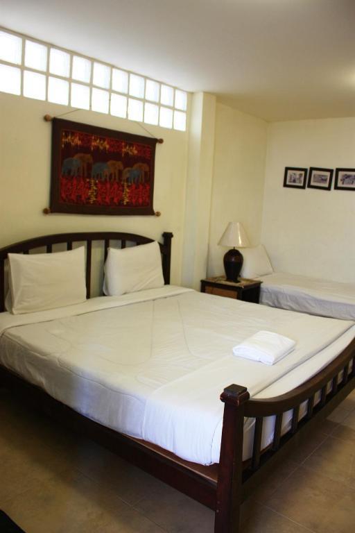 โรงแรมตีฆ้อง - Tri Gong Hotel Chiang Mai Extérieur photo
