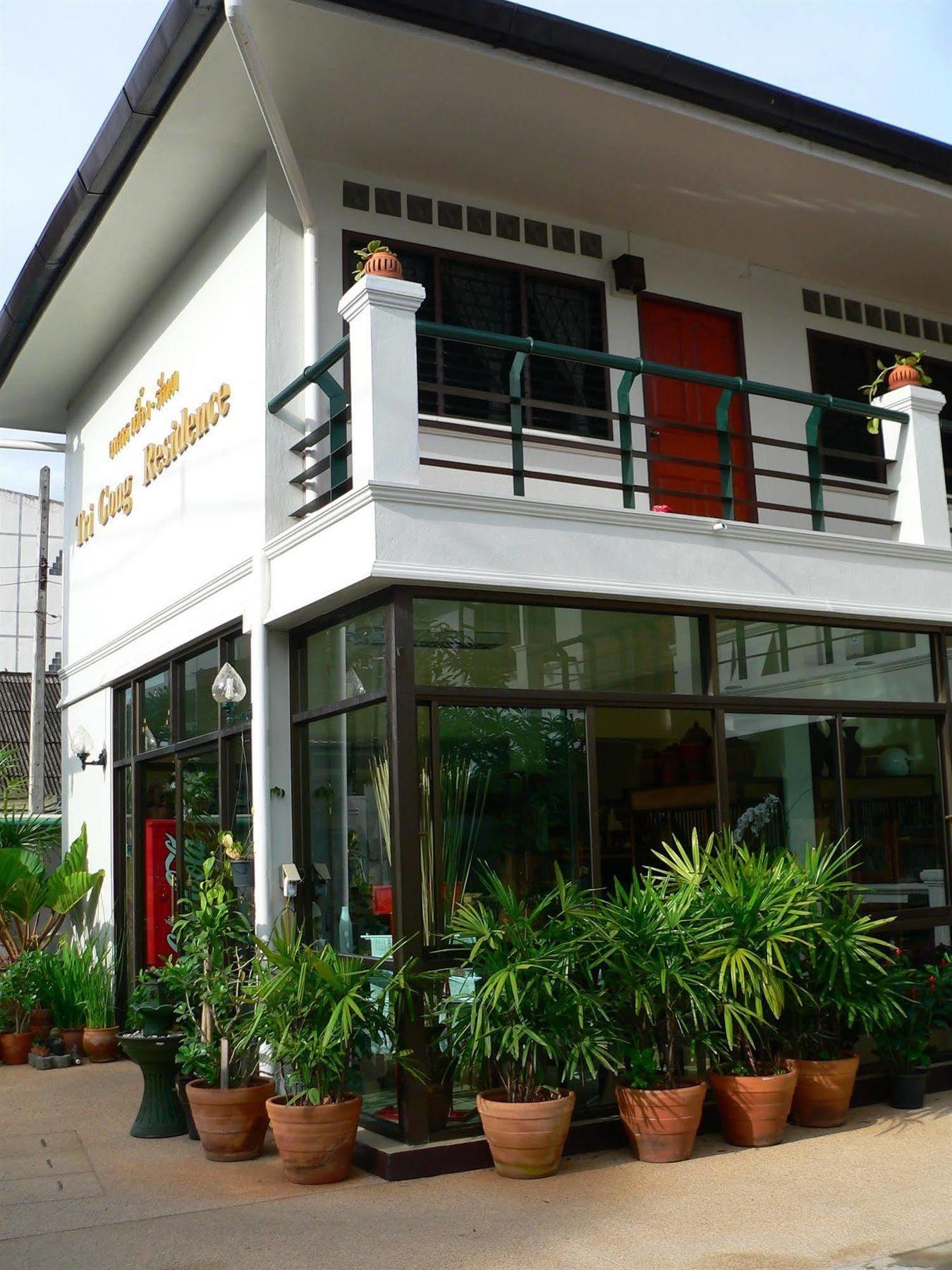 โรงแรมตีฆ้อง - Tri Gong Hotel Chiang Mai Extérieur photo