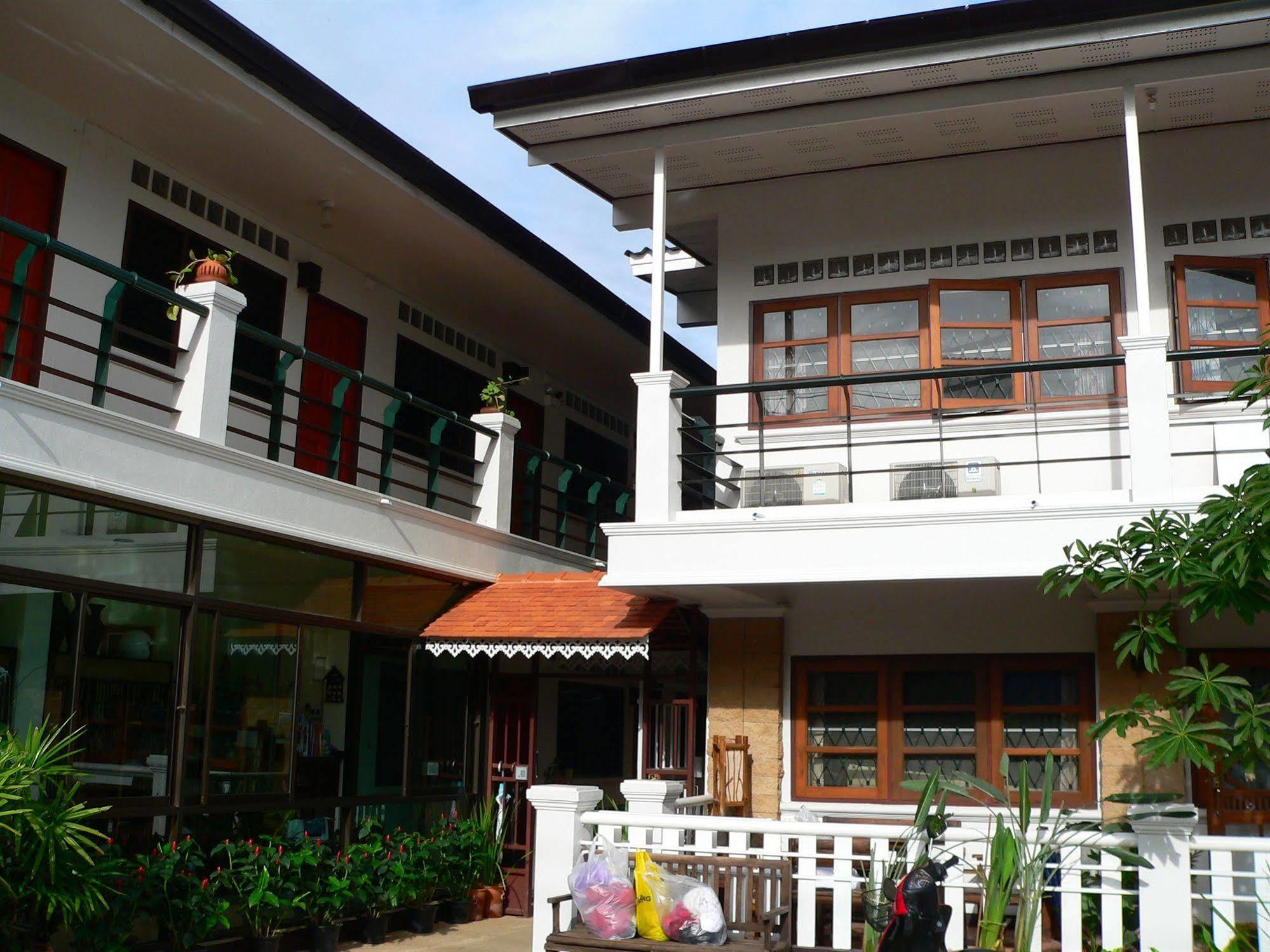 โรงแรมตีฆ้อง - Tri Gong Hotel Chiang Mai Extérieur photo