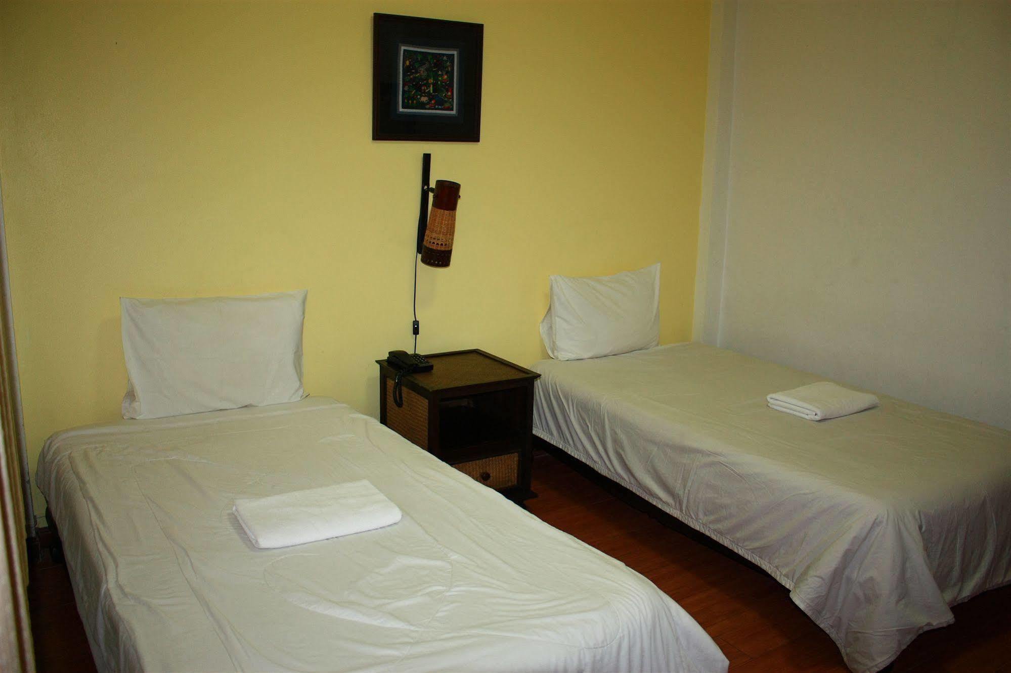 โรงแรมตีฆ้อง - Tri Gong Hotel Chiang Mai Extérieur photo