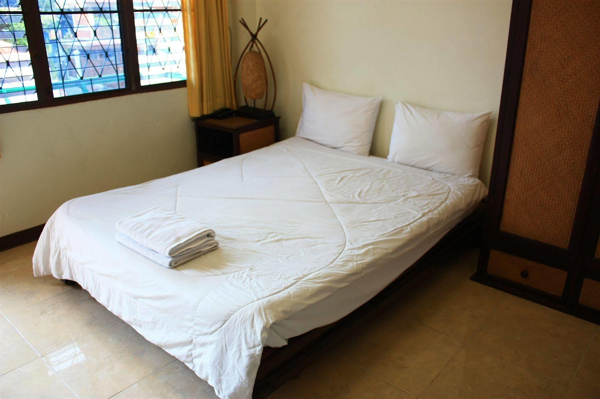 โรงแรมตีฆ้อง - Tri Gong Hotel Chiang Mai Extérieur photo